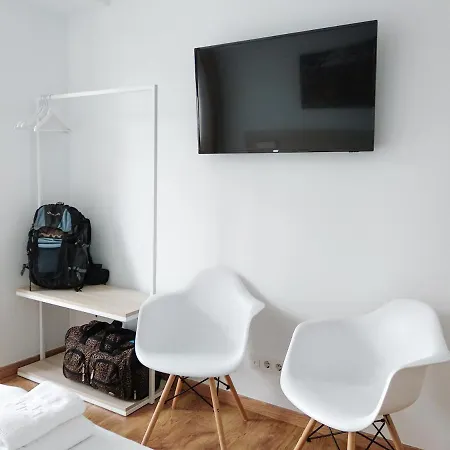 ゲストハウス Via Sacra 3*